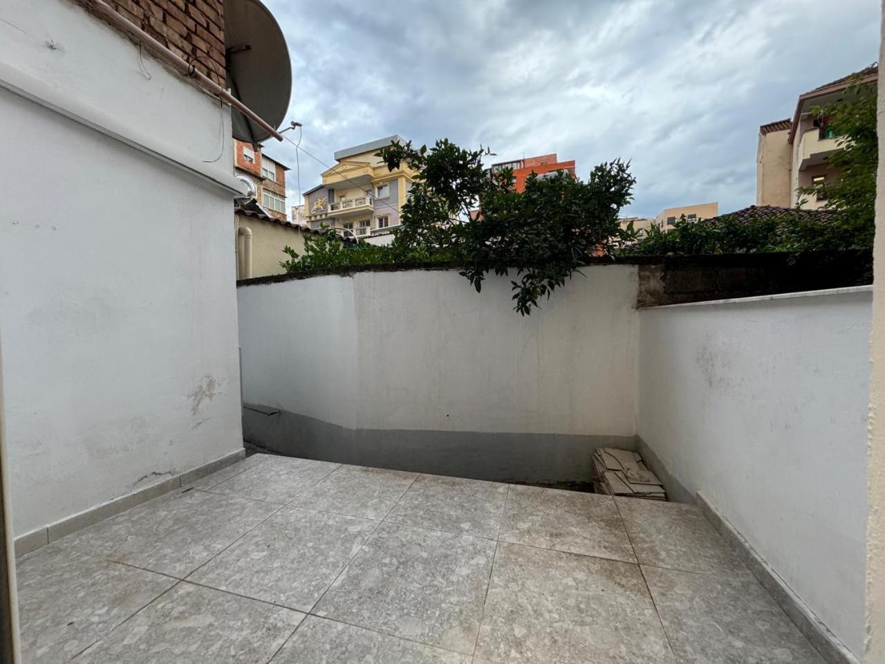 Center Luxury Rooms Tiranë Eksteriør bilde