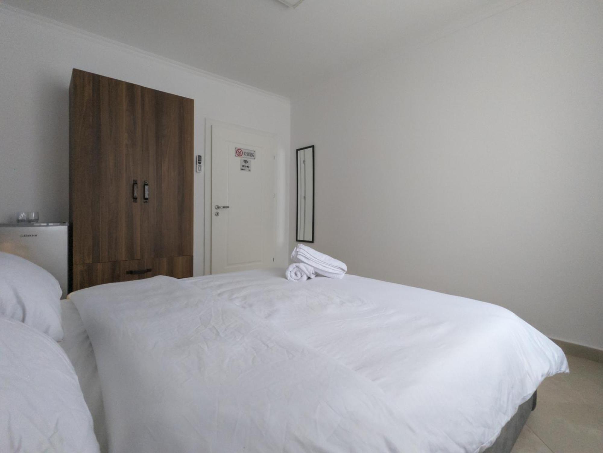Center Luxury Rooms Tiranë Eksteriør bilde