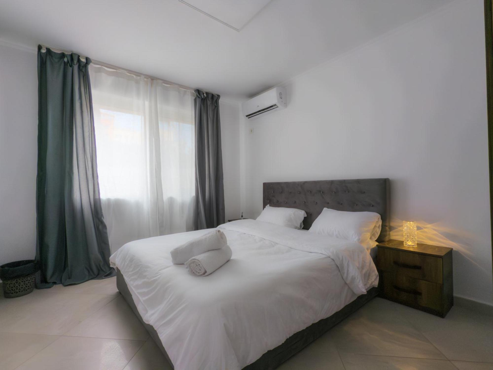 Center Luxury Rooms Tiranë Eksteriør bilde
